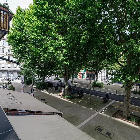 Ultra 1 Bdr Air-conditionned